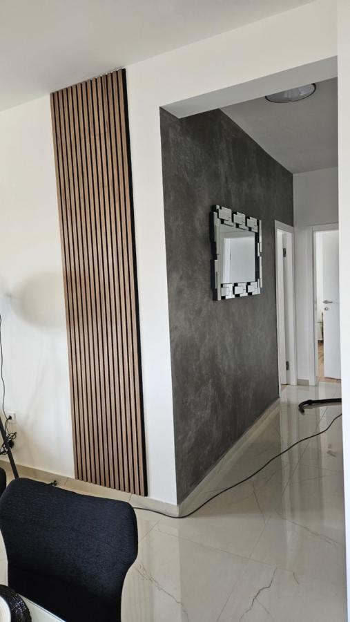 Apartman Nella With Sea Wiew Zadar Eksteriør billede