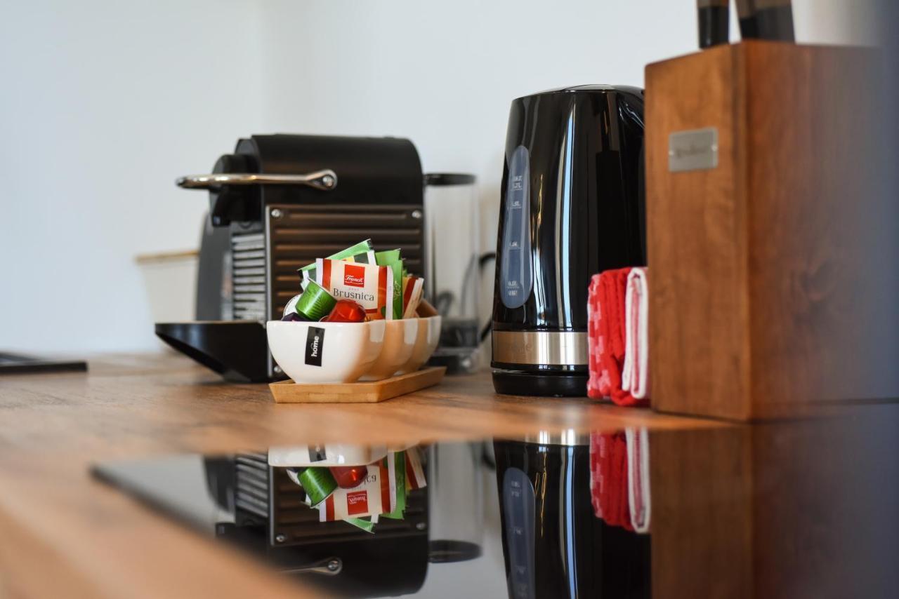 Apartman Nella With Sea Wiew Zadar Eksteriør billede
