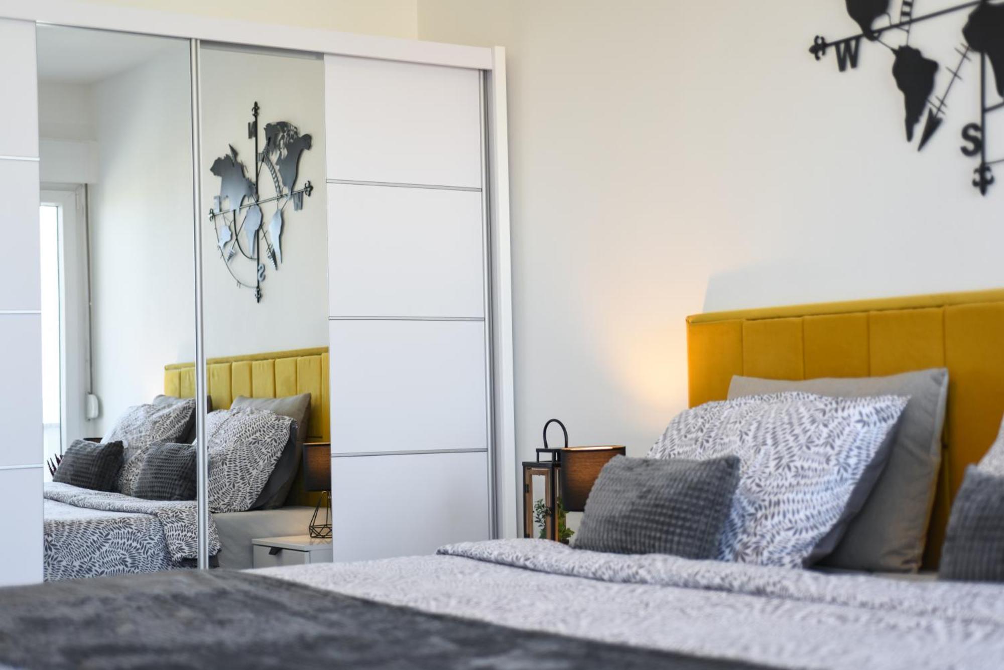 Apartman Nella With Sea Wiew Zadar Eksteriør billede
